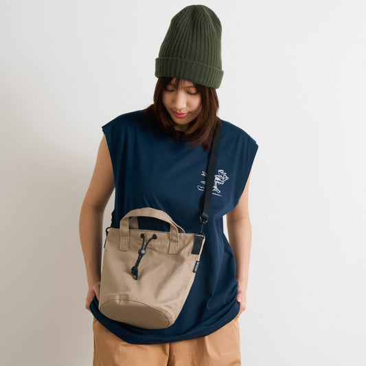 Underline Drawstring bag with detachable strap