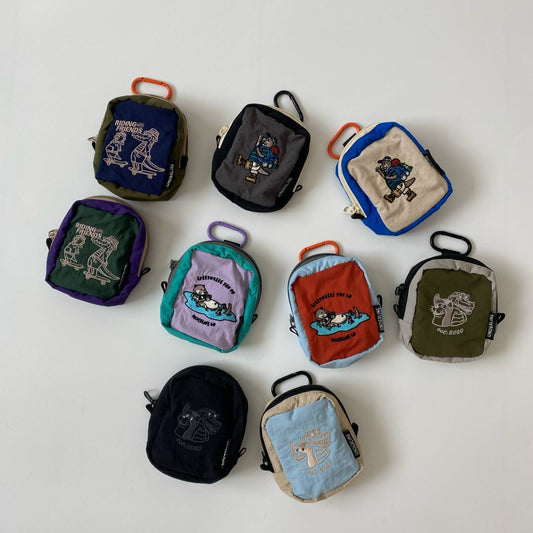 Underline Embroidery Pocket Bag